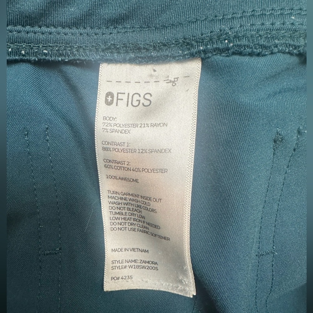 FIGS Women's Caribbean Blue Medium Zamora Jogger Small Catarina Top - Picture 7 of 12